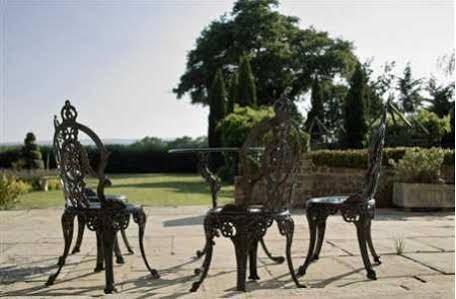 منزل الضيف هيلنغلي  في Holmbush House المظهر الخارجي الصورة