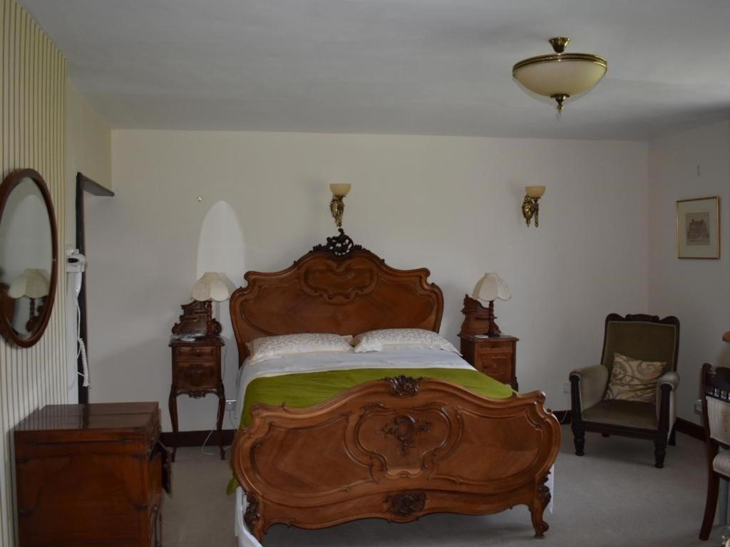 منزل الضيف هيلنغلي  في Holmbush House المظهر الخارجي الصورة